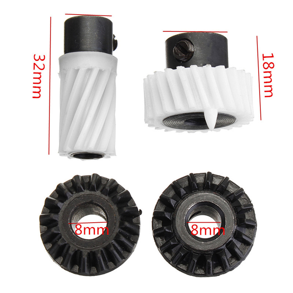 Sewing machine hook drive gears