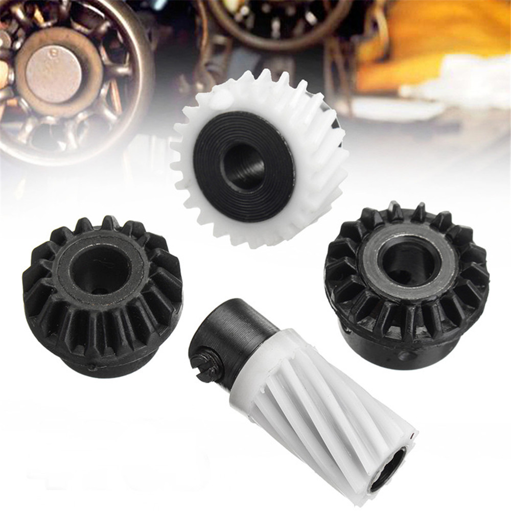 Sewing machine hook drive gears