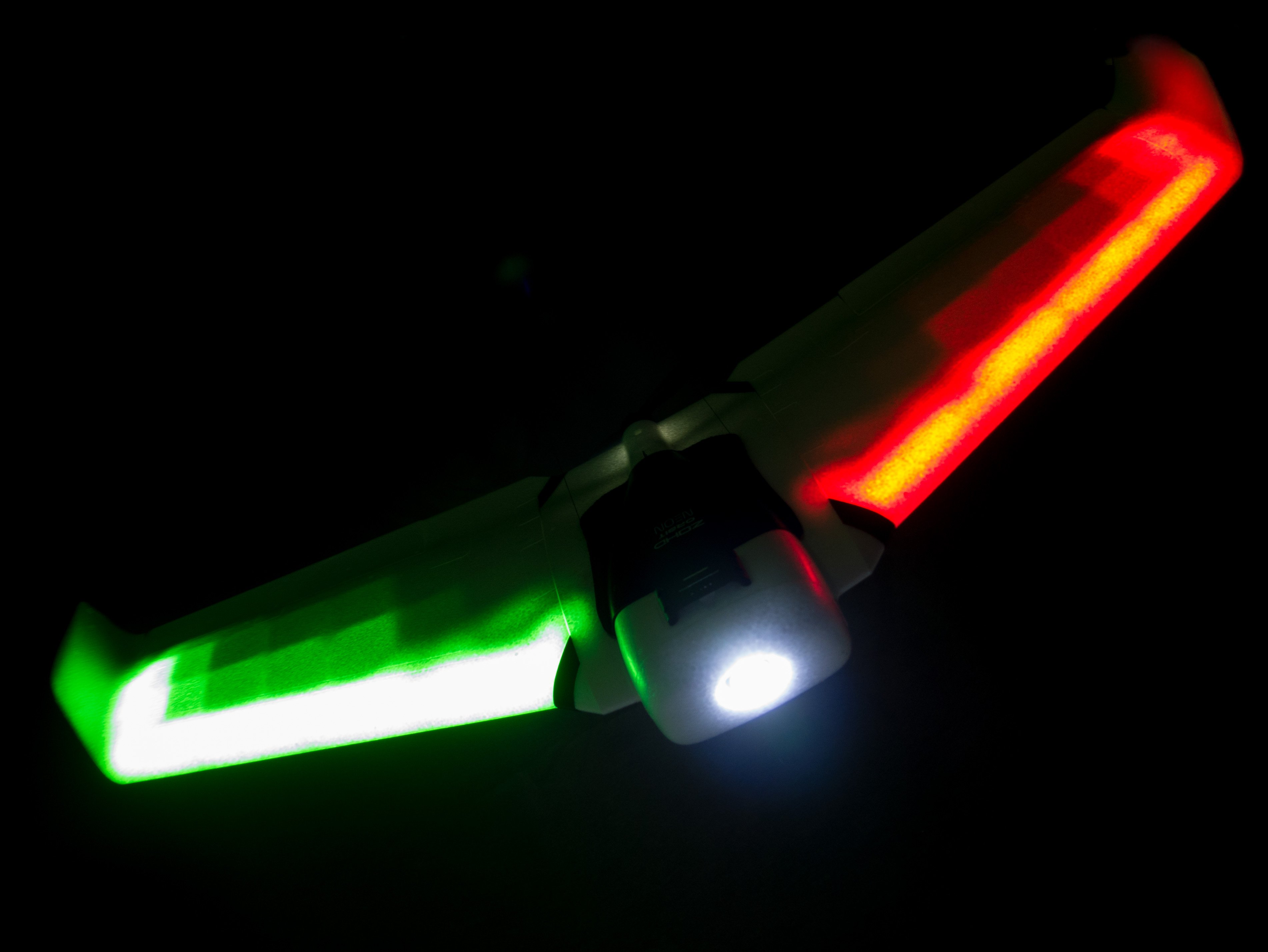 ZOHD Orbit Neon 900mm Wingspan EPP FPV Night Flying Wing RC Airplane PNP Integrated LED Light Strip