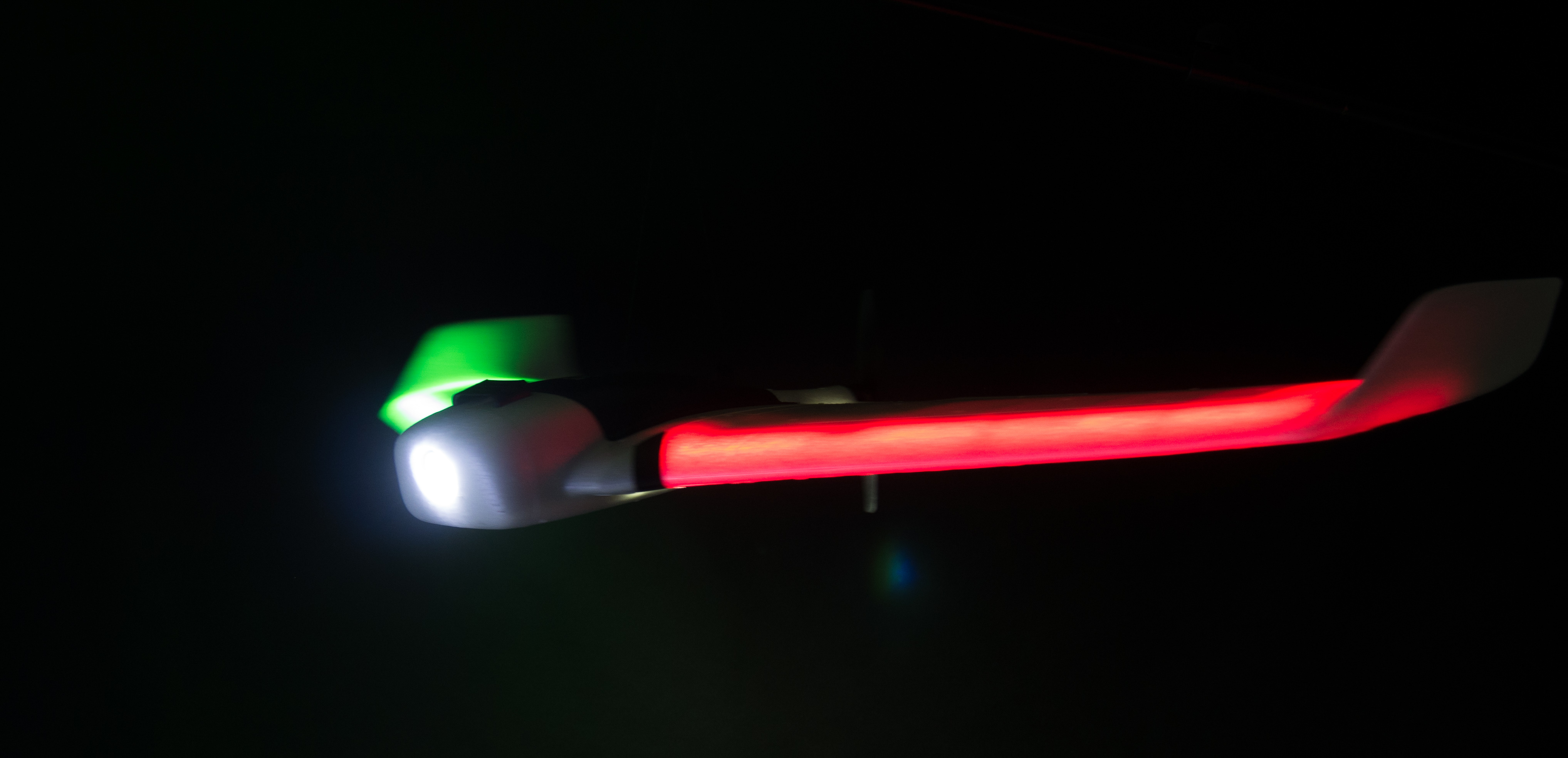 ZOHD Orbit Neon 900mm Wingspan EPP FPV Night Flying Wing RC Airplane PNP Integrated LED Light Strip