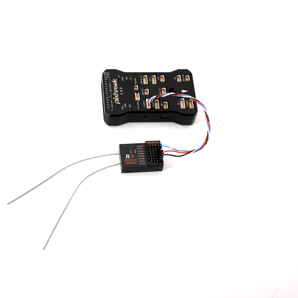 Cavalier R8 Récepteur RC 16CH Compatible T16 FrSky D16 D8 Prise en charge du mode PIX PX4 Contrôleur de vol APM PWM Sortie SBUS