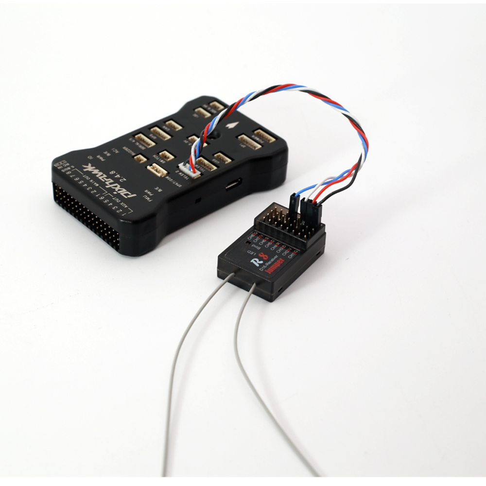 Cavalier R8 Récepteur RC 16CH Compatible T16 FrSky D16 D8 Prise en charge du mode PIX PX4 Contrôleur de vol APM PWM Sortie SBUS