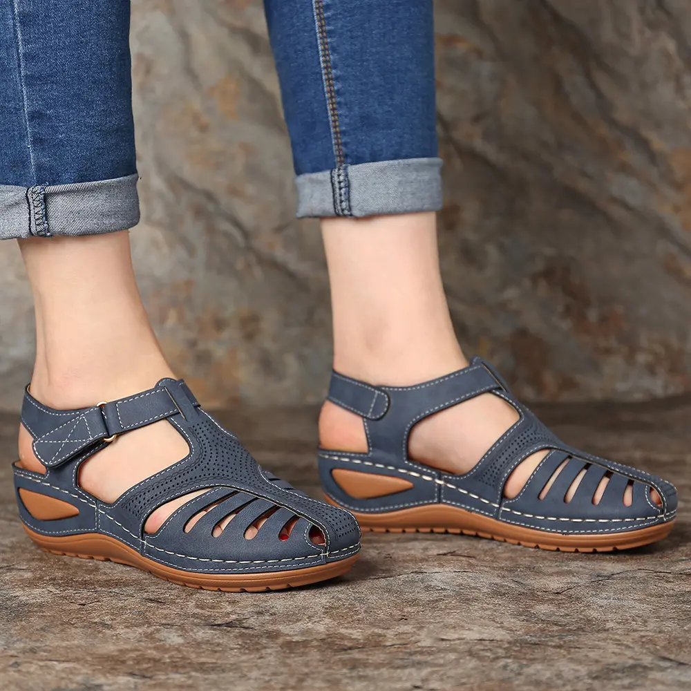 LOSTISY Women Lightweight Hollow Out Soft Sole Sandals