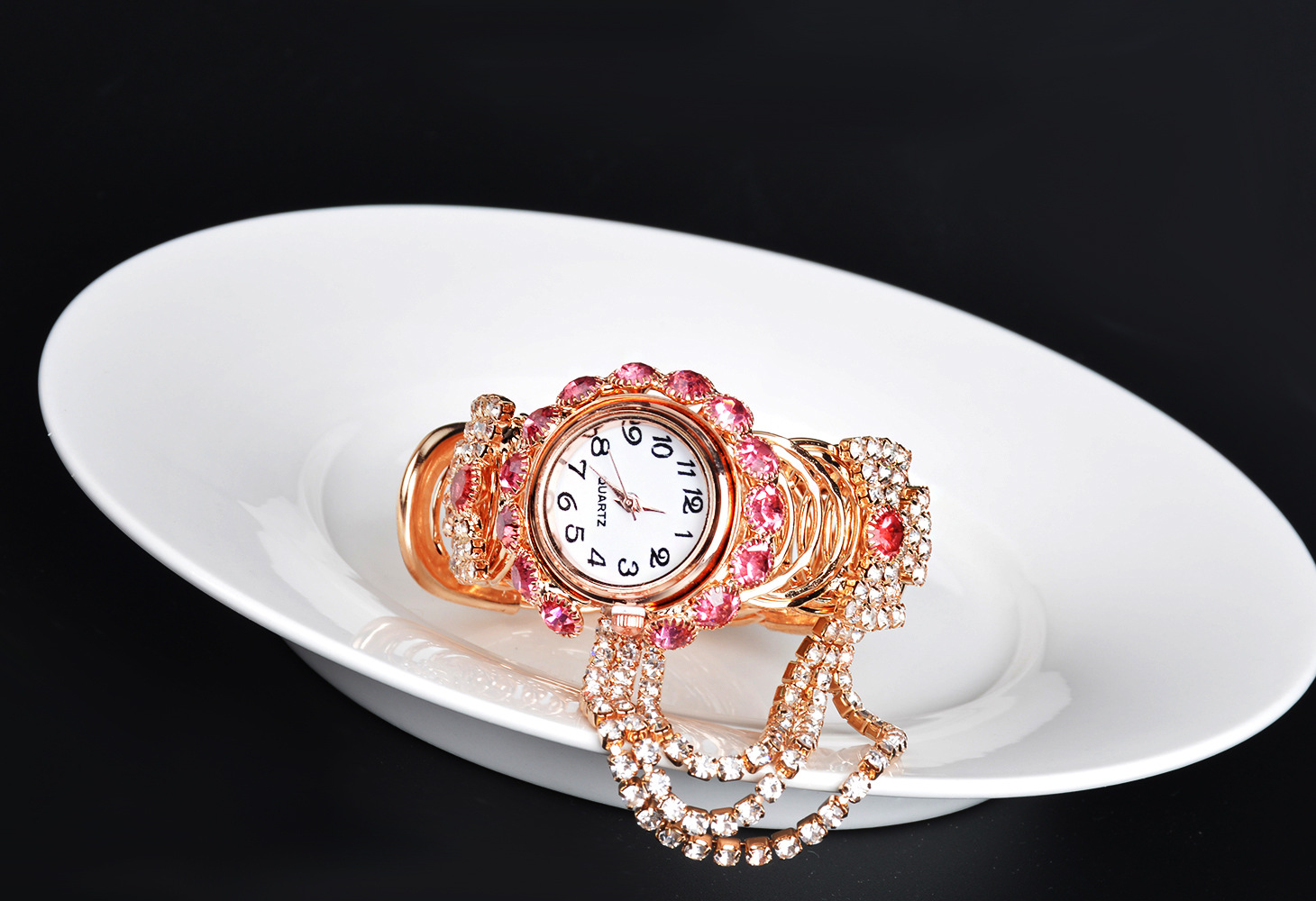 Montre Effraction Crystal Style rétro pour femmes