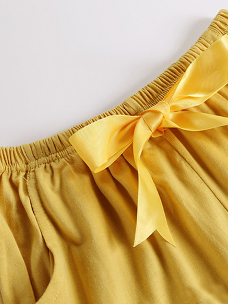 Set pigiama abbottonato con scollo a V obliquo in cotone Plus