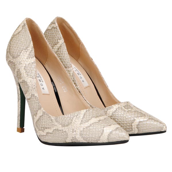Shallow Mouth Snake Pattern Pumps