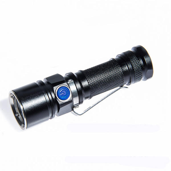 SolarStorm SC01 L2 T6-3C/U2-1A 190LM LED Flashlight SolarStorm SC01 L2 T6-3C/U2-1A 190LM LED Flashlight