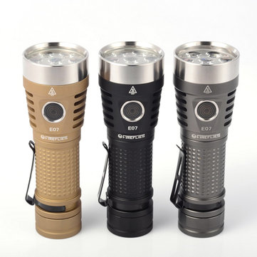 Lucioles E07 7 x Nichia / XPL / SST20 6900Lumens Luminosit&eacute; Op&eacute;ration facile EDC LED lampe de poche
