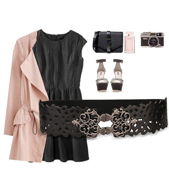 المرأة الأولى طبقة جلدية أحزمة جوفاء مطاطا لمط زر معدني زنار