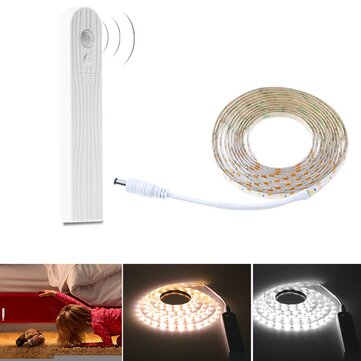 Batteria Alimentato 1M 2M PIR Sensore di movimento attivato Dimmerabile LED Strip Light per armadio Armadio