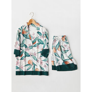 Conjunto de pijama de lapela com estampa floral e lapela de manga curta