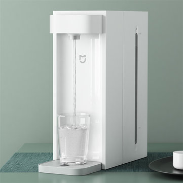 Xiaomi C1 Distributeur d'eau chaude instantanée intelligent 3S Chauffage rapide 2.5L Grande capacité 3 modes Température de l'eau réglable Portable Maison / Bureau Bureau Dispositif de pompage d'eau chaude et froide